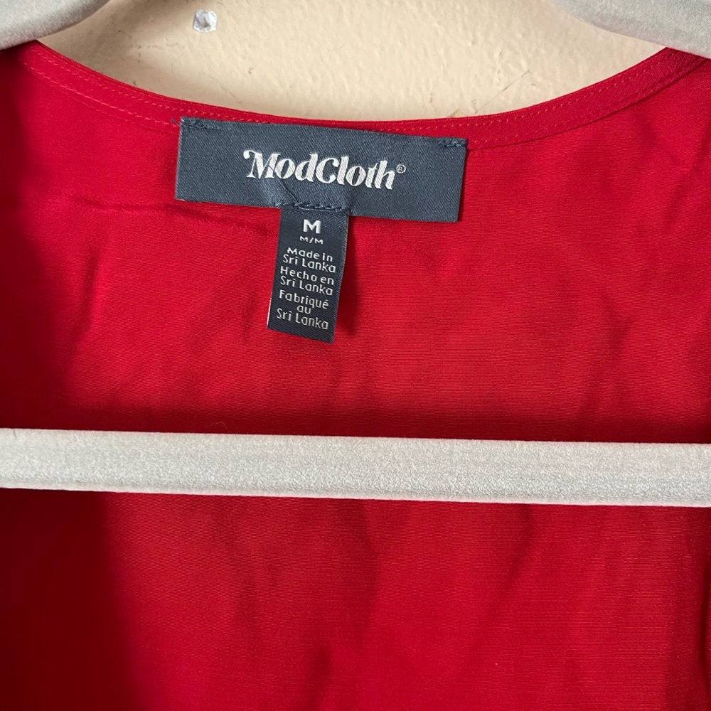 ModCloth As We're Wrapping Up Blouse - Picture 3 of 4
